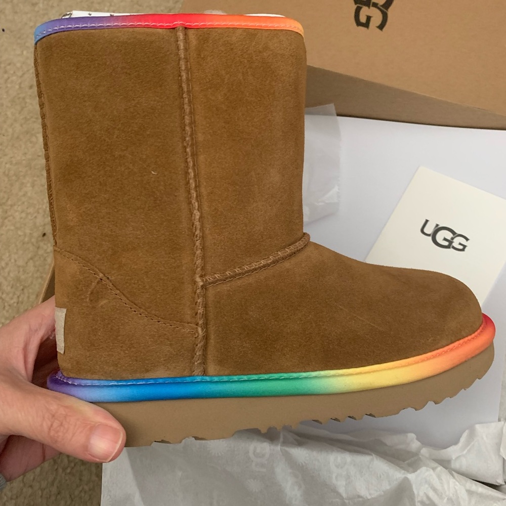UGG Kids Chestnut Suede Boots with Rainbow Sole Trim
